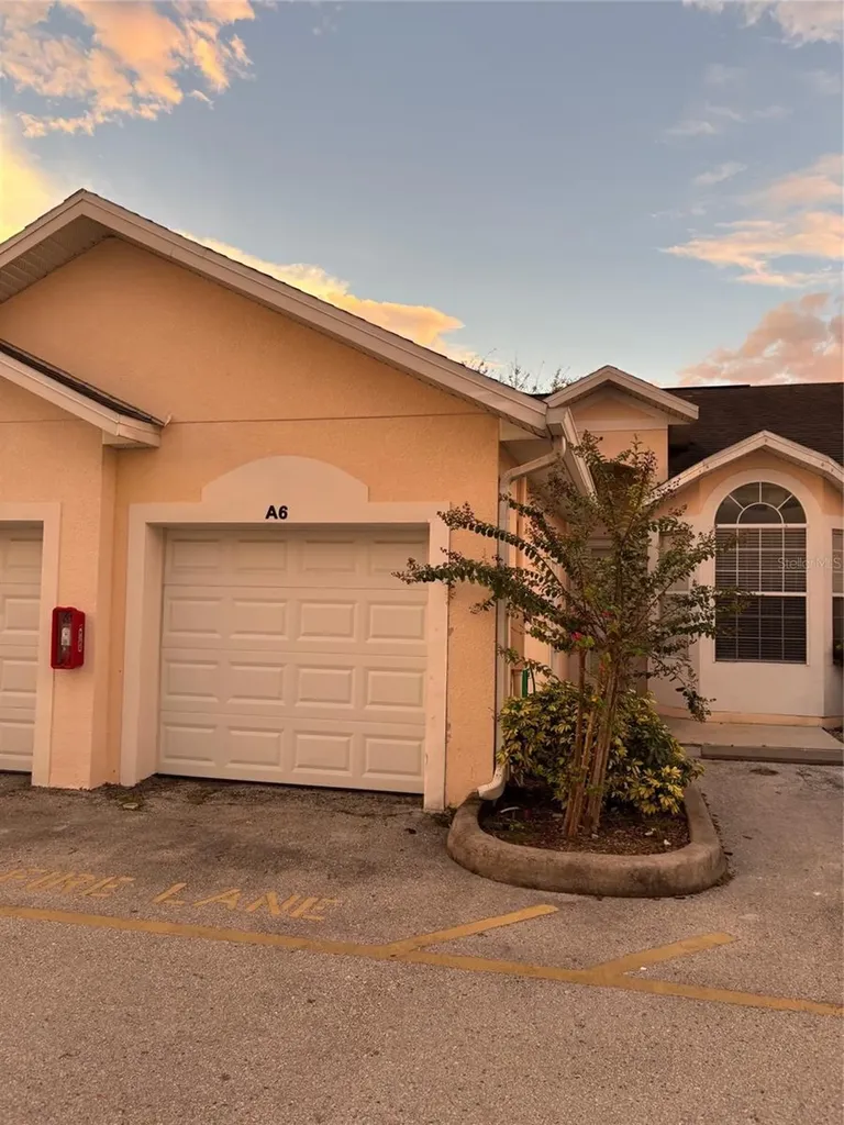 7416 Lago De Oro Orlando FL 32822