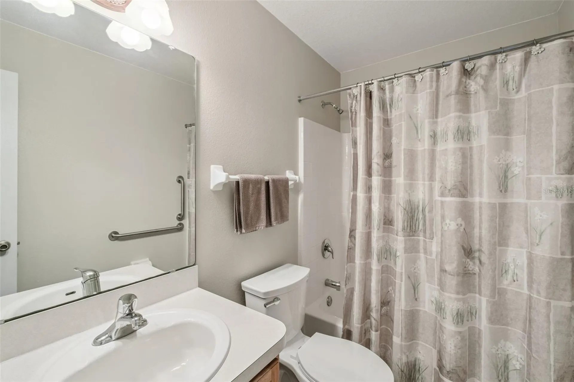 2449 India Boulevard Deltona FL 32738