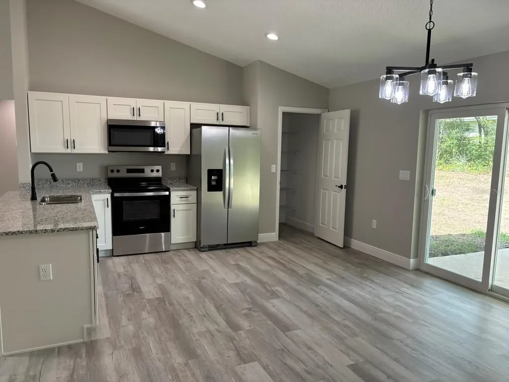 1749 W Lorraine Drive Dunnellon FL 34434