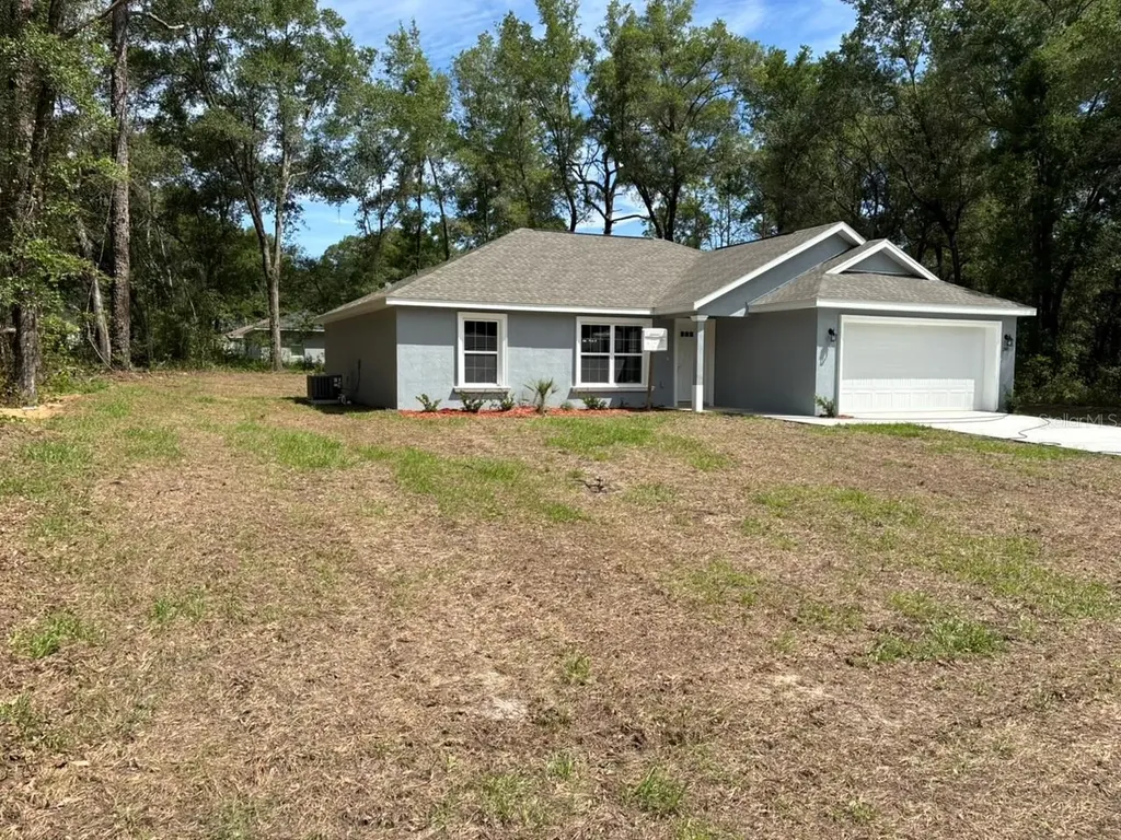 1749 W Lorraine Drive Dunnellon FL 34434