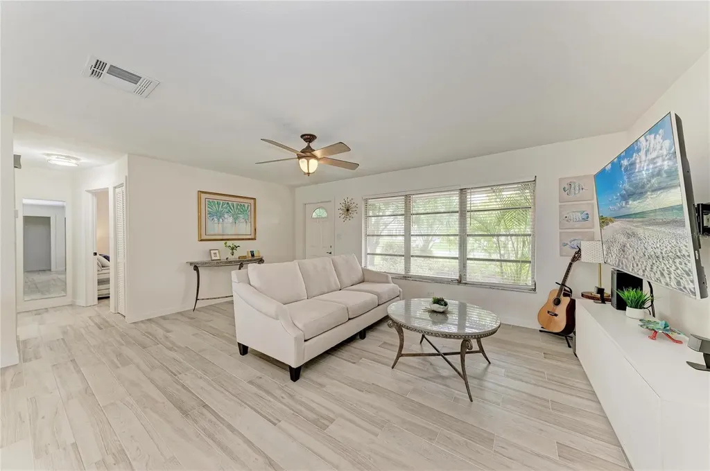 449 W Tarpon Boulevard NW Port Charlotte FL 33952