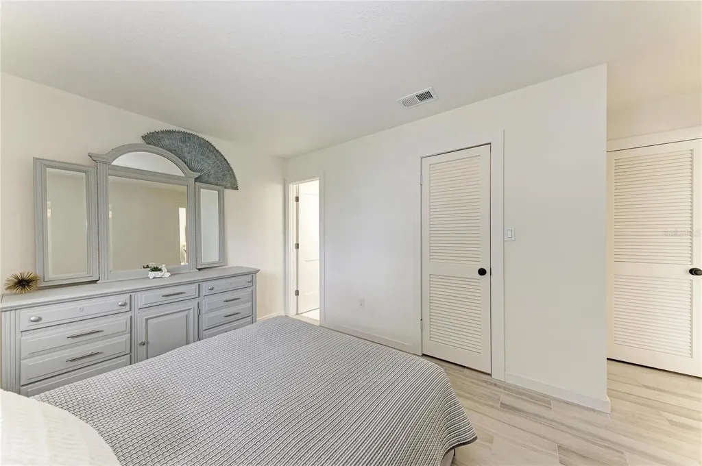 449 W Tarpon Boulevard NW Port Charlotte FL 33952