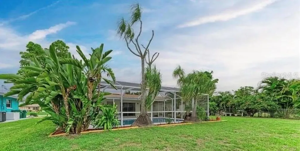 449 W Tarpon Boulevard NW Port Charlotte FL 33952