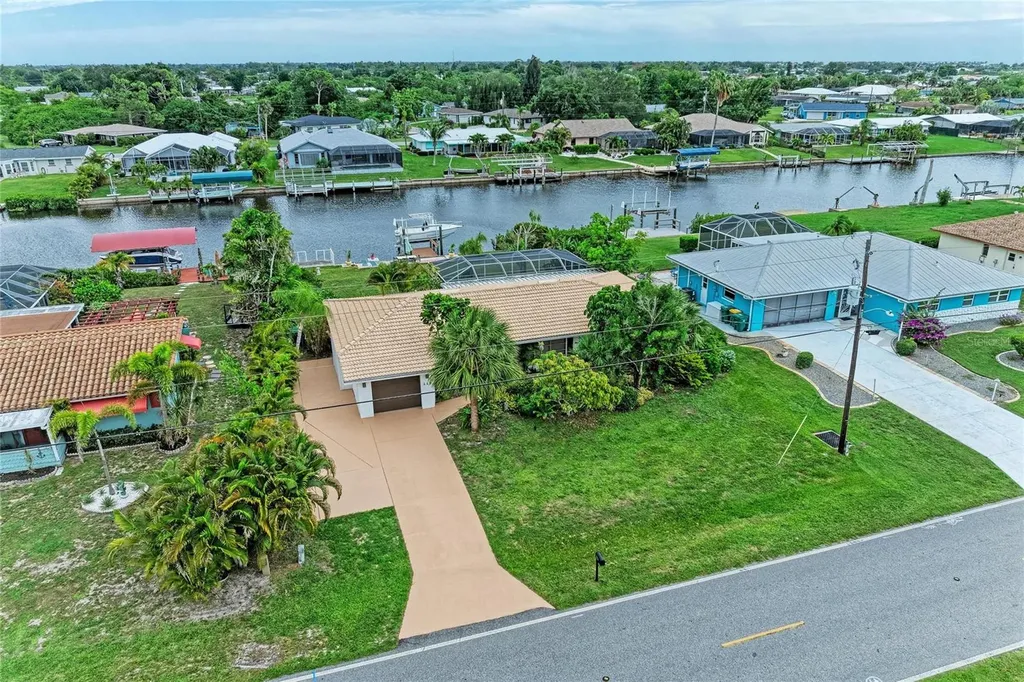 449 W Tarpon Boulevard NW Port Charlotte FL 33952