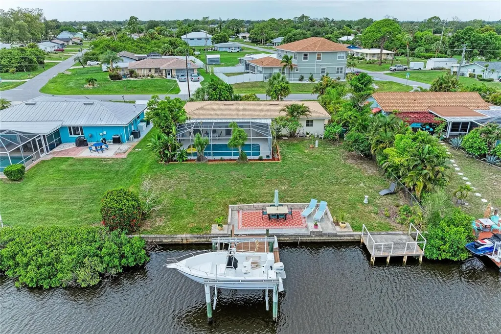 449 W Tarpon Boulevard NW Port Charlotte FL 33952