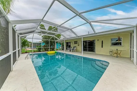 449 W Tarpon Boulevard NW Port Charlotte FL 33952