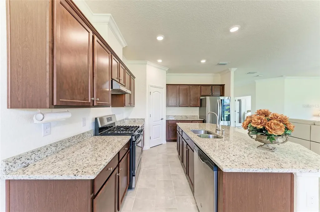 10111 Malachite Drive Bradenton FL 34211