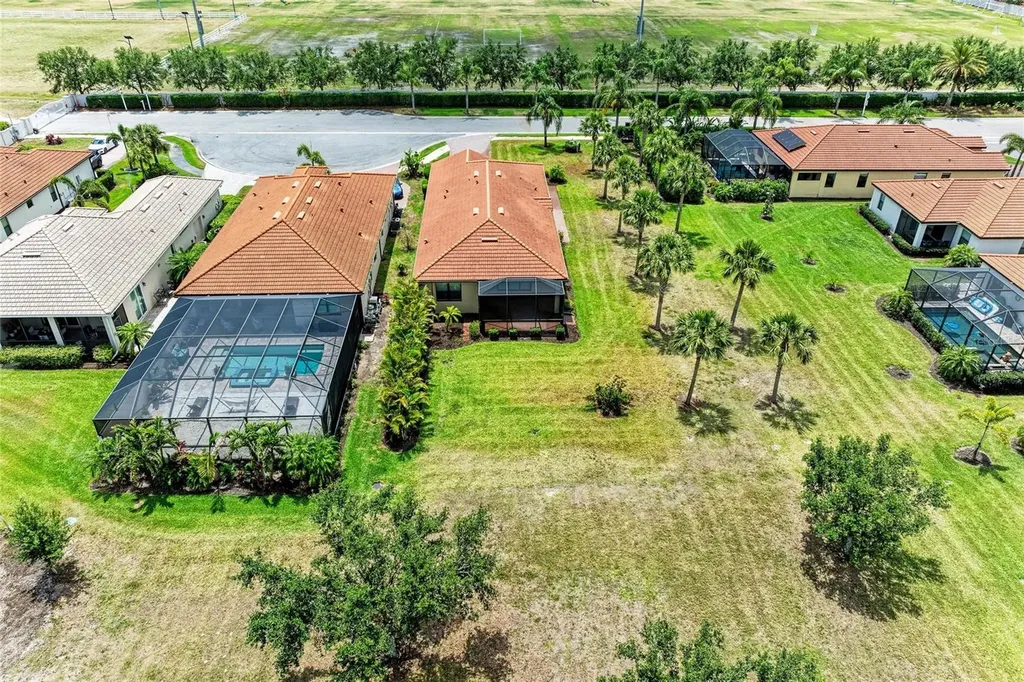 10111 Malachite Drive Bradenton FL 34211