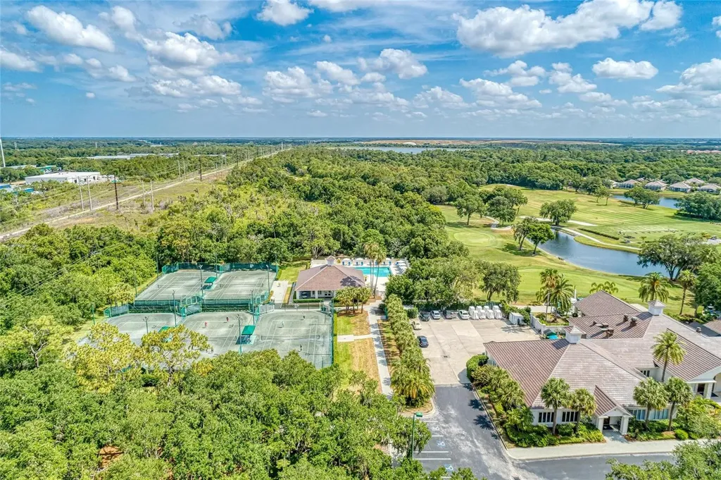 10111 Malachite Drive Bradenton FL 34211