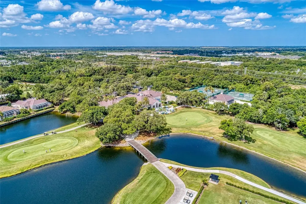 10111 Malachite Drive Bradenton FL 34211