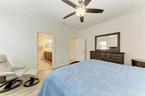 10111 Malachite Drive Bradenton FL 34211