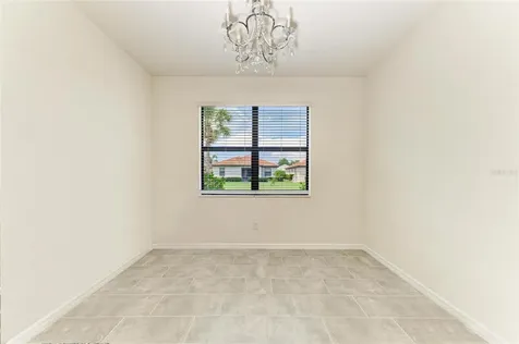10111 Malachite Drive Bradenton FL 34211