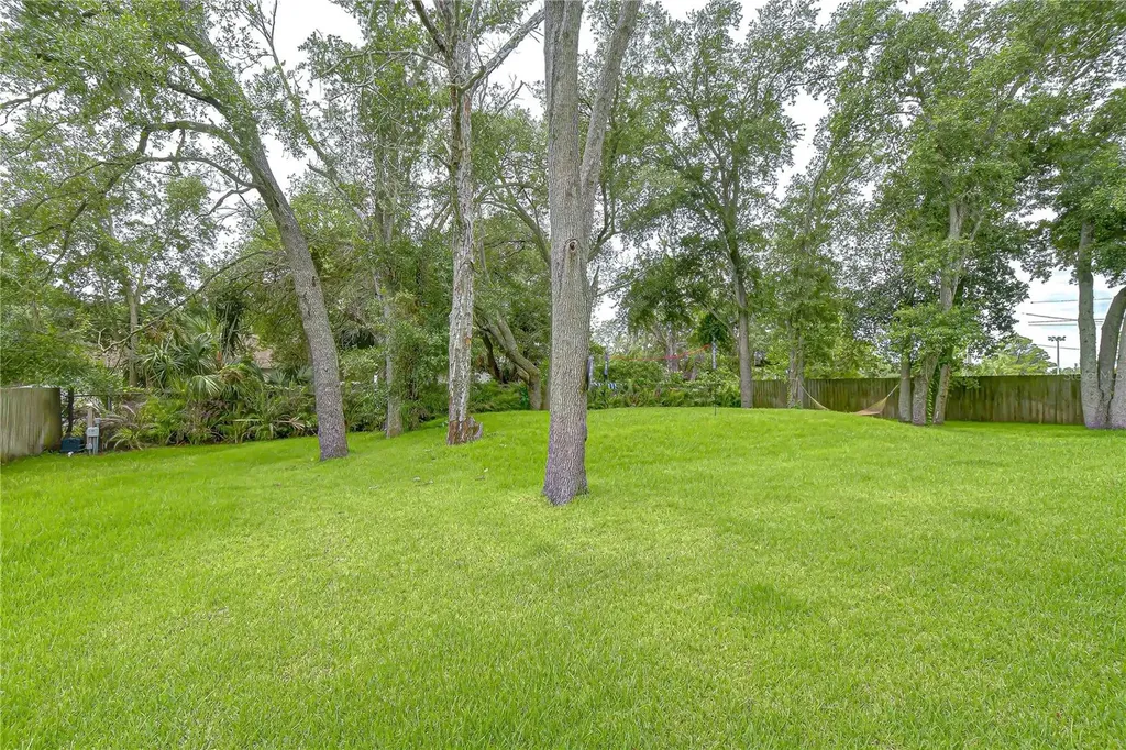 6805 New York Drive Tampa FL 33619