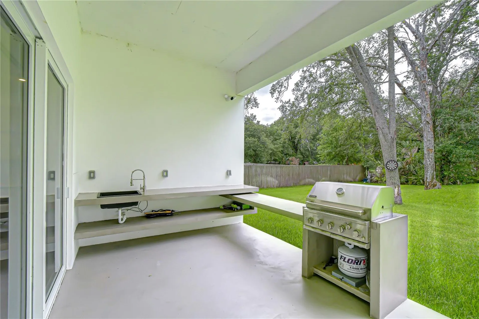 6805 New York Drive Tampa FL 33619