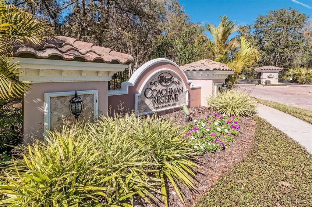 889 Lantern Way Clearwater FL 33765