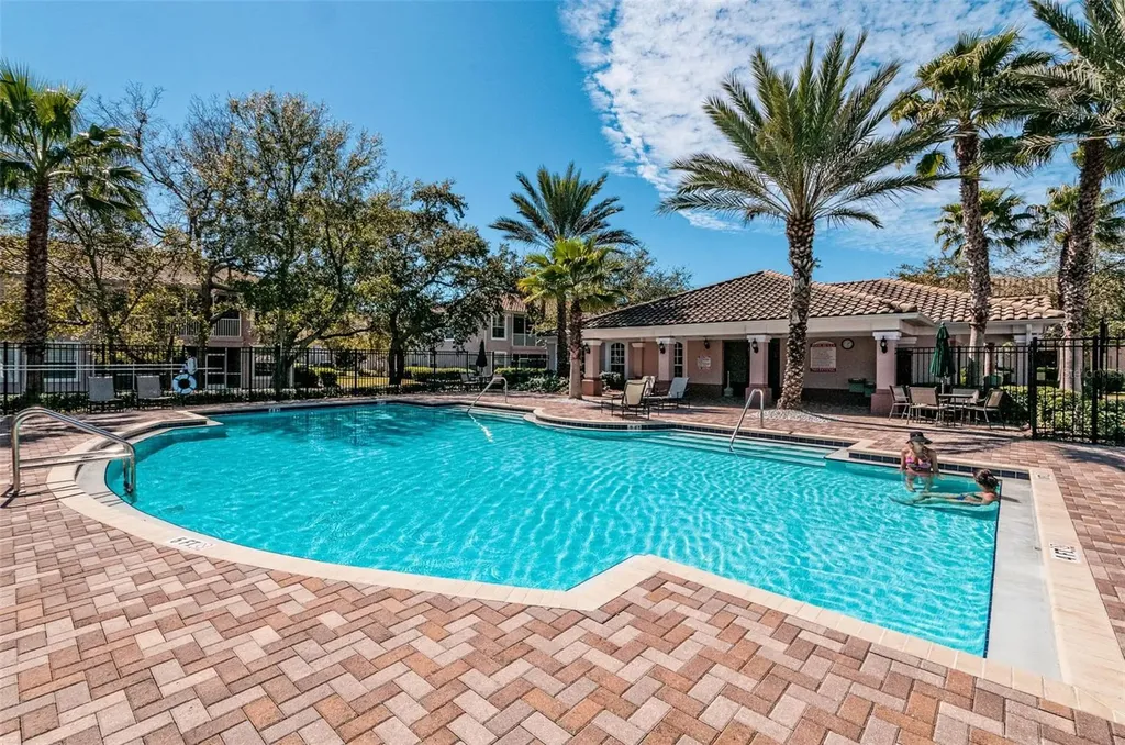 889 Lantern Way Clearwater FL 33765