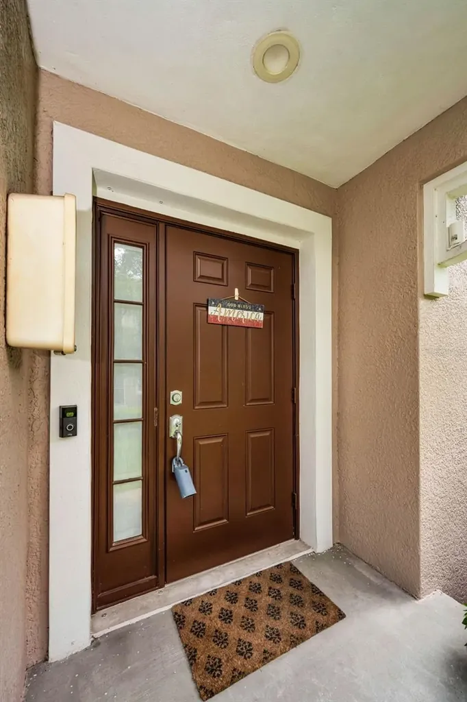 889 Lantern Way Clearwater FL 33765