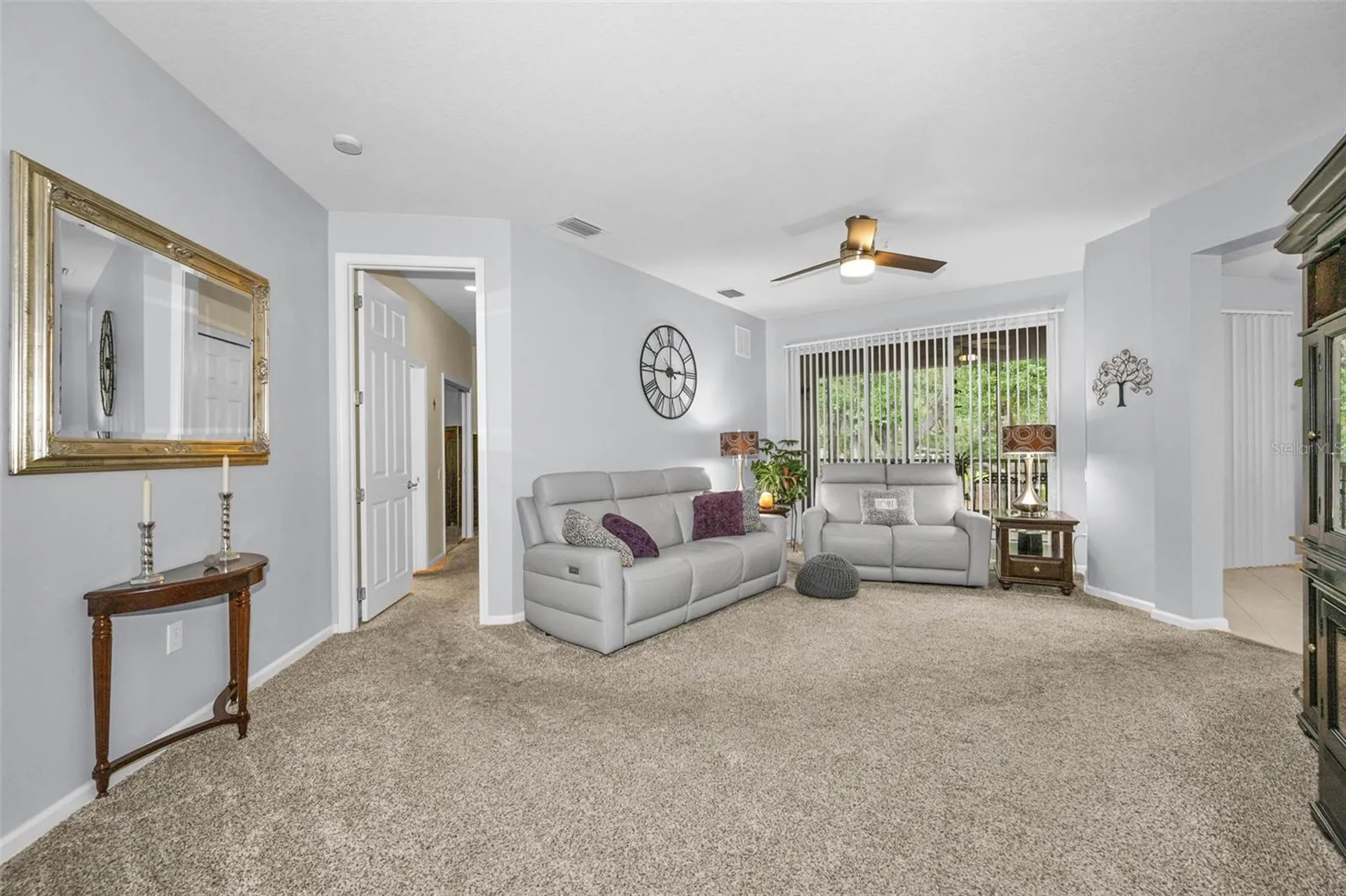 889 Lantern Way Clearwater FL 33765