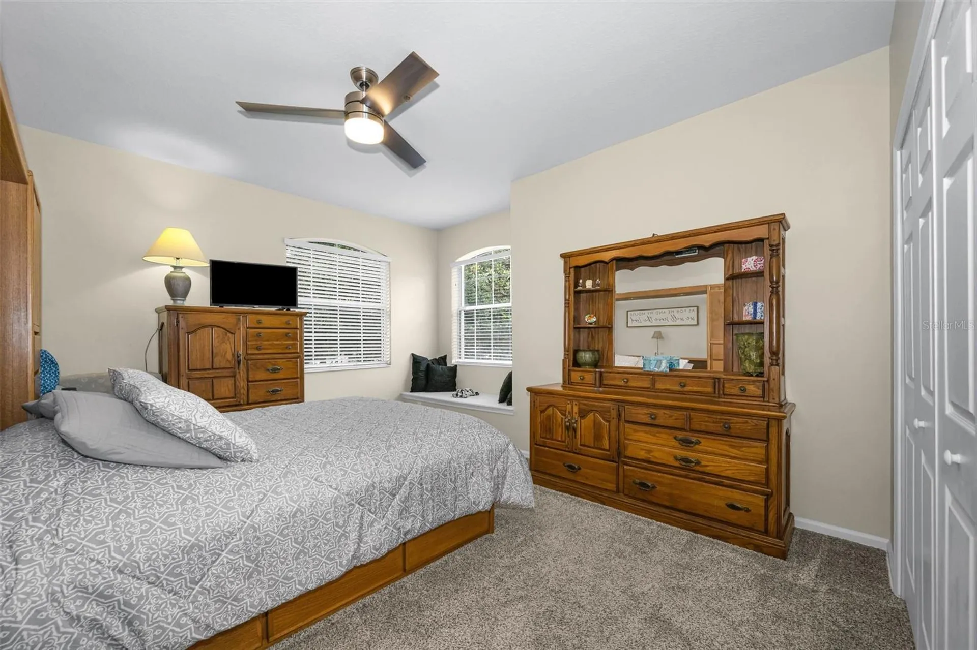 889 Lantern Way Clearwater FL 33765