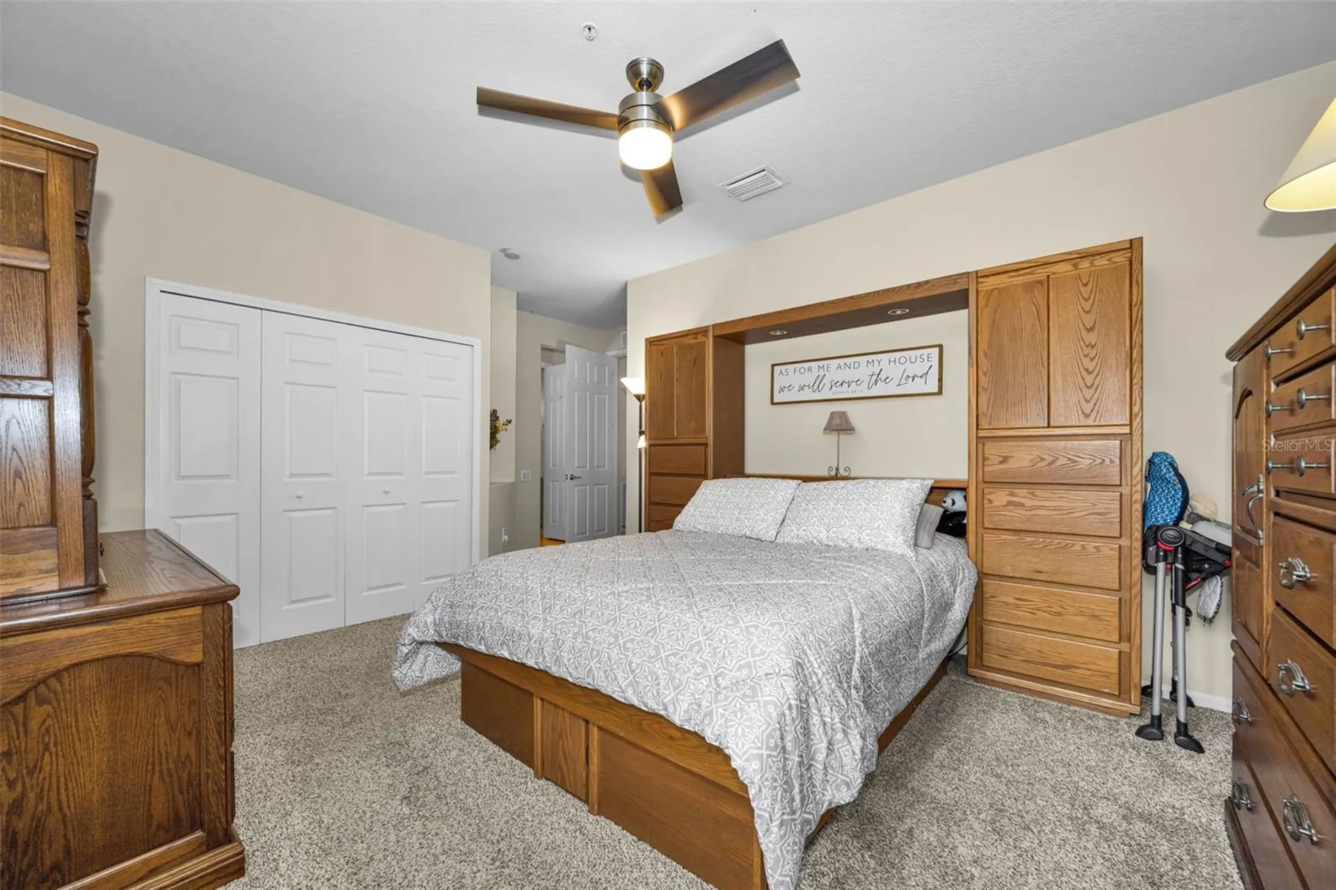 889 Lantern Way Clearwater FL 33765