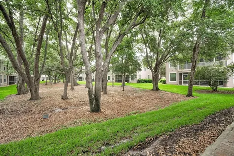 889 Lantern Way Clearwater FL 33765
