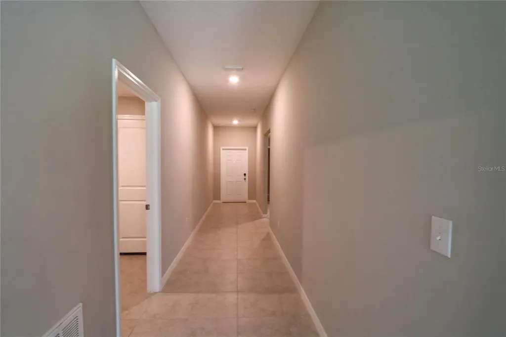 7154 Samuel Ivy Drive Tampa FL 33619