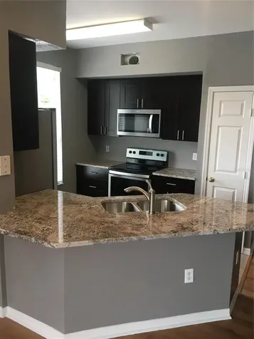 9744 Lake Chase Island Way Tampa FL 33626
