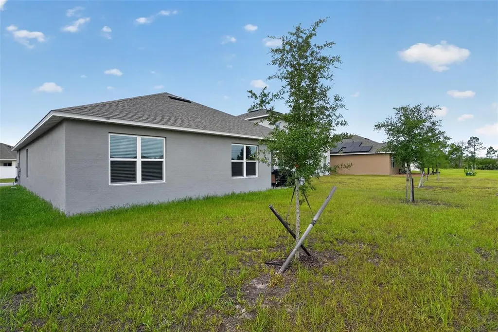 2647 House Finch Road St Cloud FL 34773