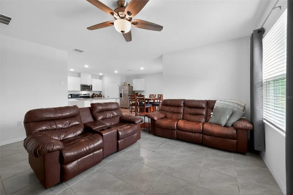 2647 House Finch Road St Cloud FL 34773