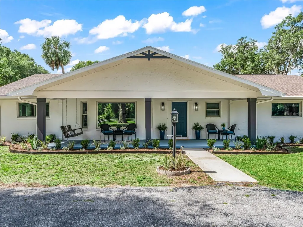 10660 E Bushnell Road Floral City FL 34436