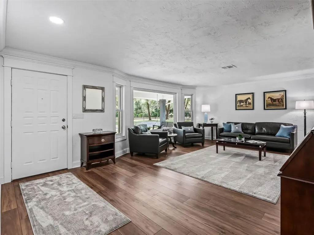 10660 E Bushnell Road Floral City FL 34436