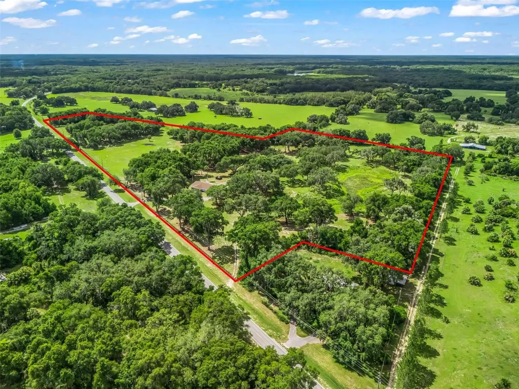 10660 E Bushnell Road Floral City FL 34436