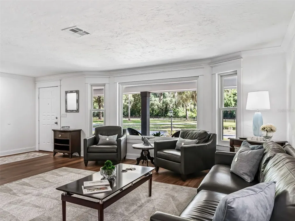 10660 E Bushnell Road Floral City FL 34436