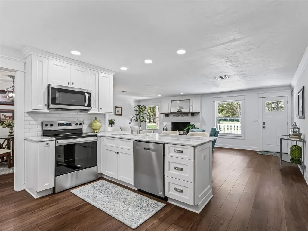 10660 E Bushnell Road Floral City FL 34436
