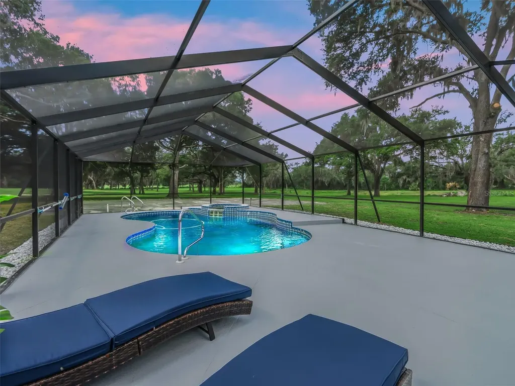 10660 E Bushnell Road Floral City FL 34436