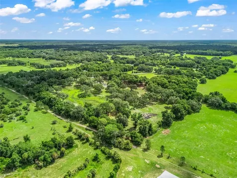 10660 E Bushnell Road Floral City FL 34436