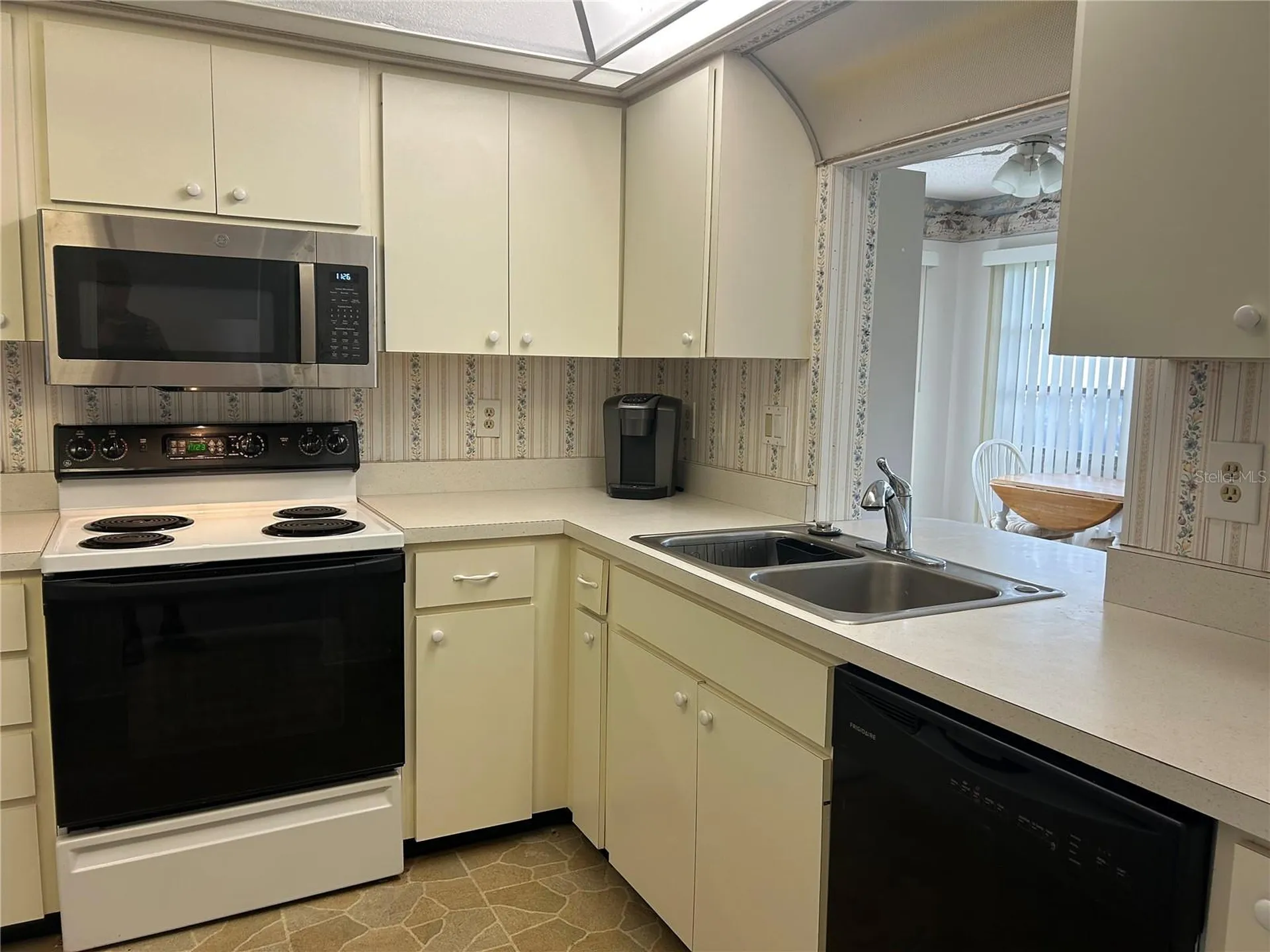 1548 Grand Boulevard Sarasota FL 34232