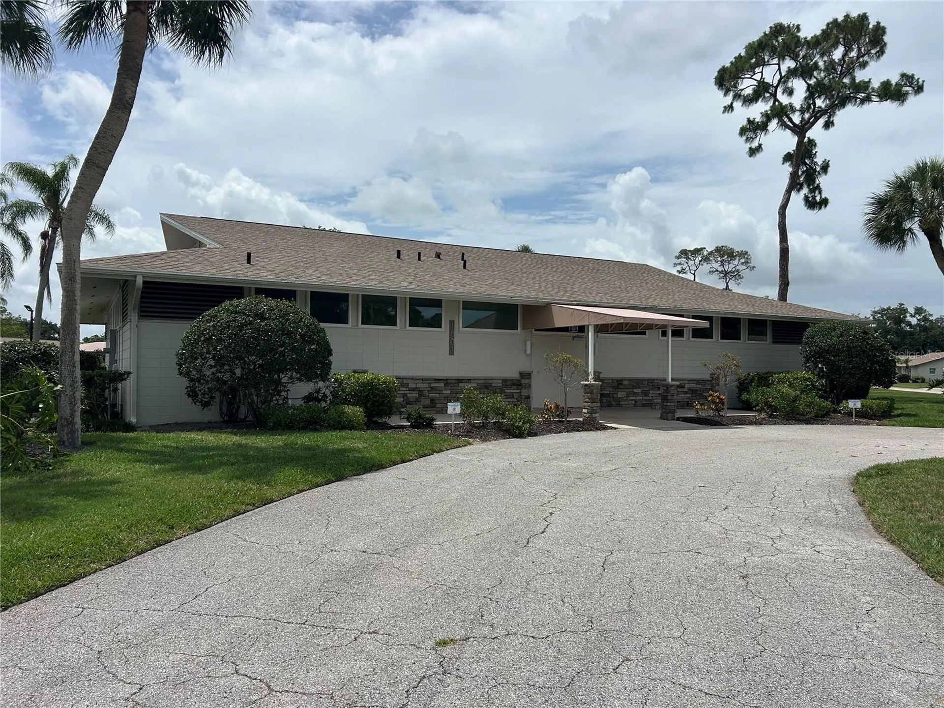 1548 Grand Boulevard Sarasota FL 34232