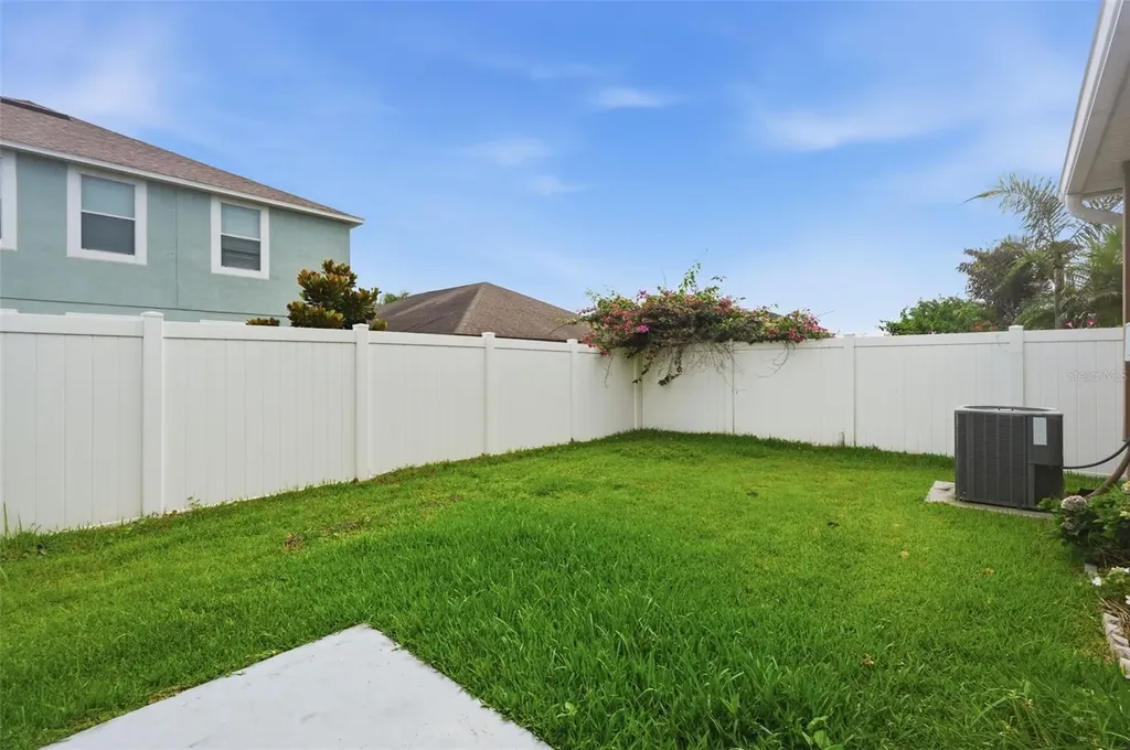 11804 Valhalla Woods Drive Riverview FL 33579