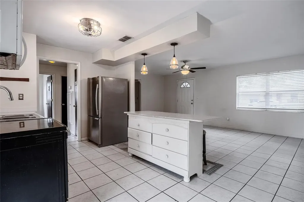 602 Carey Place Lakeland FL 33803