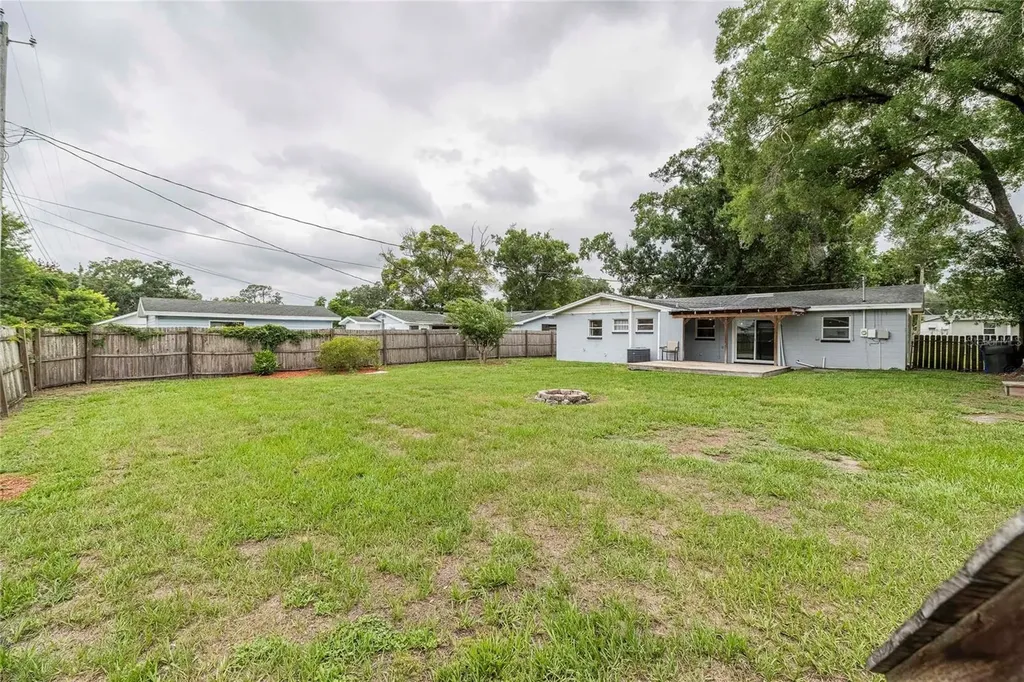 602 Carey Place Lakeland FL 33803