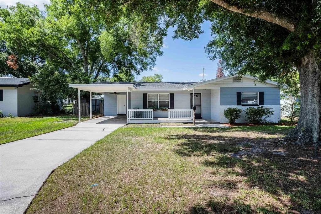 602 Carey Place Lakeland FL 33803