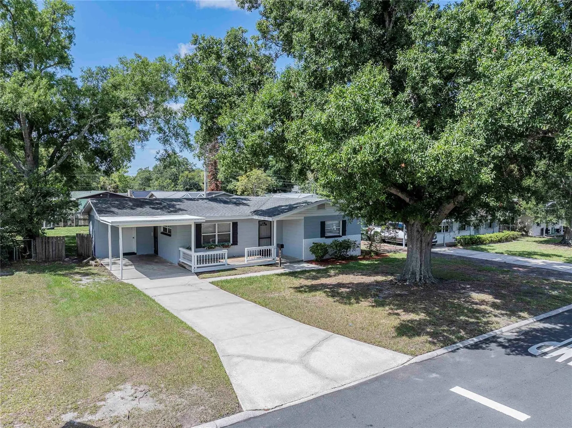 602 Carey Place Lakeland FL 33803