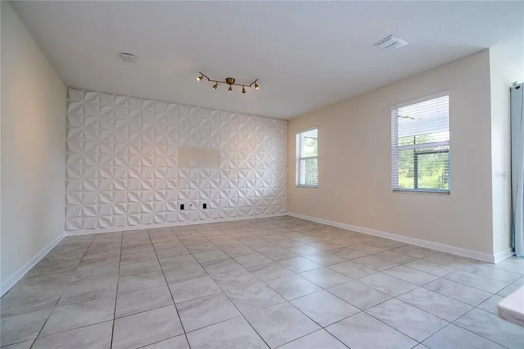 3043 Beaver Creek Drive Kissimmee FL 34746