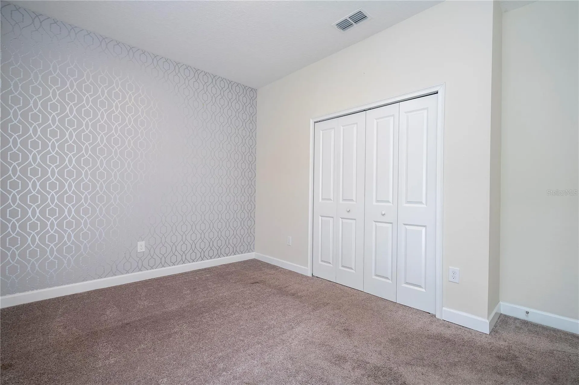 3043 Beaver Creek Drive Kissimmee FL 34746