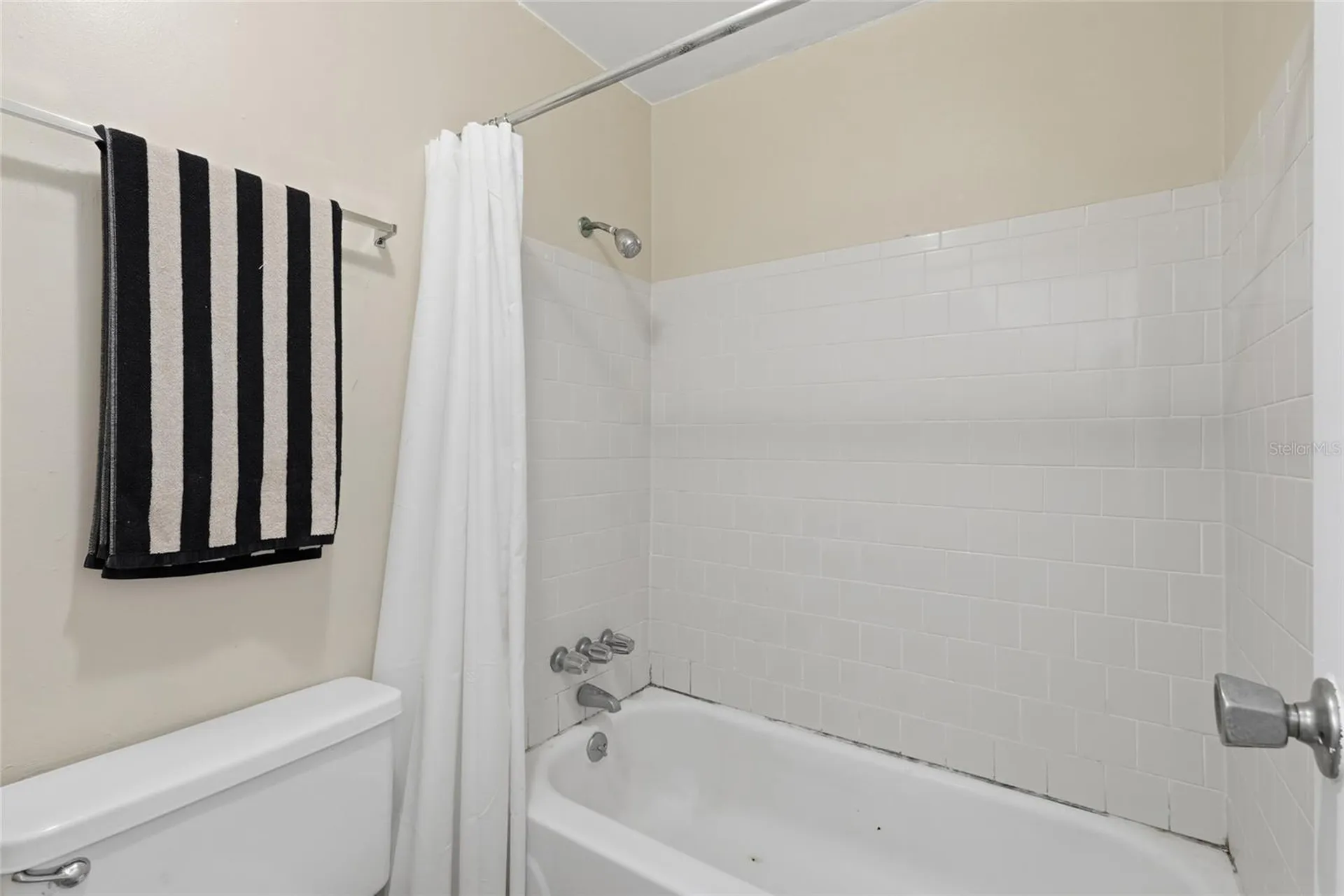 2811 SW Archer Road Gainesville FL 32608