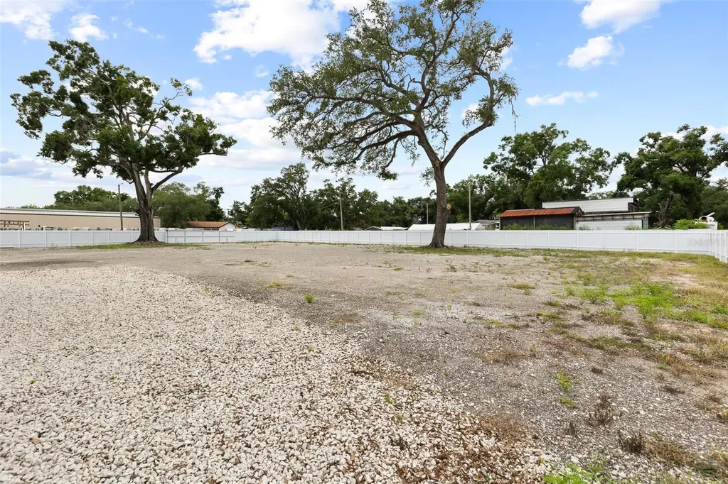 7604 E Broadway Avenue Tampa FL 33619