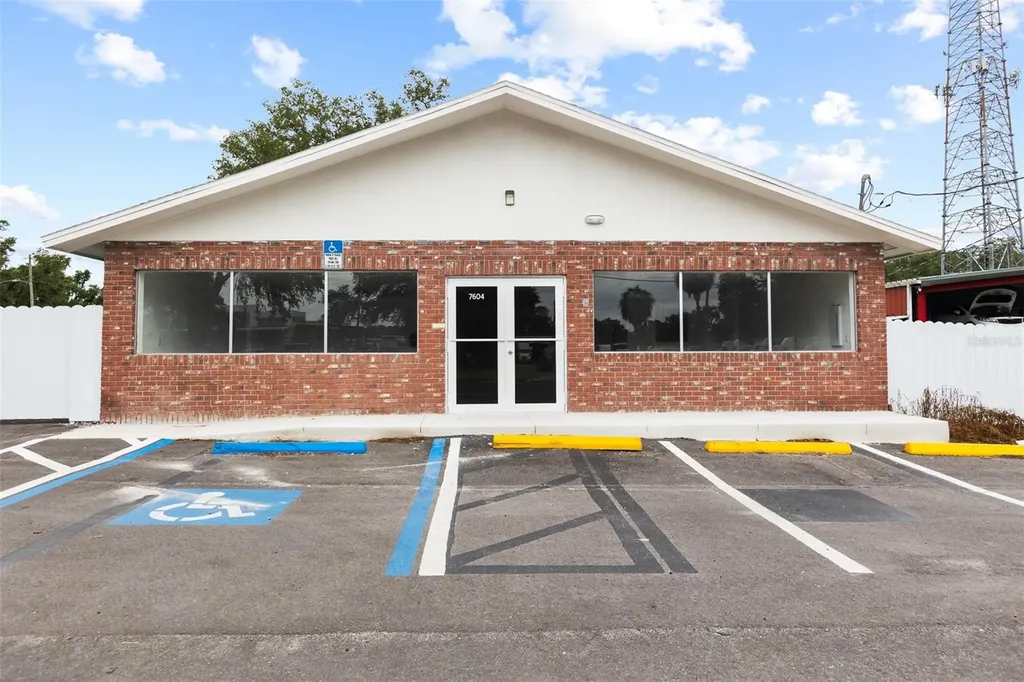 7604 E Broadway Avenue Tampa FL 33619
