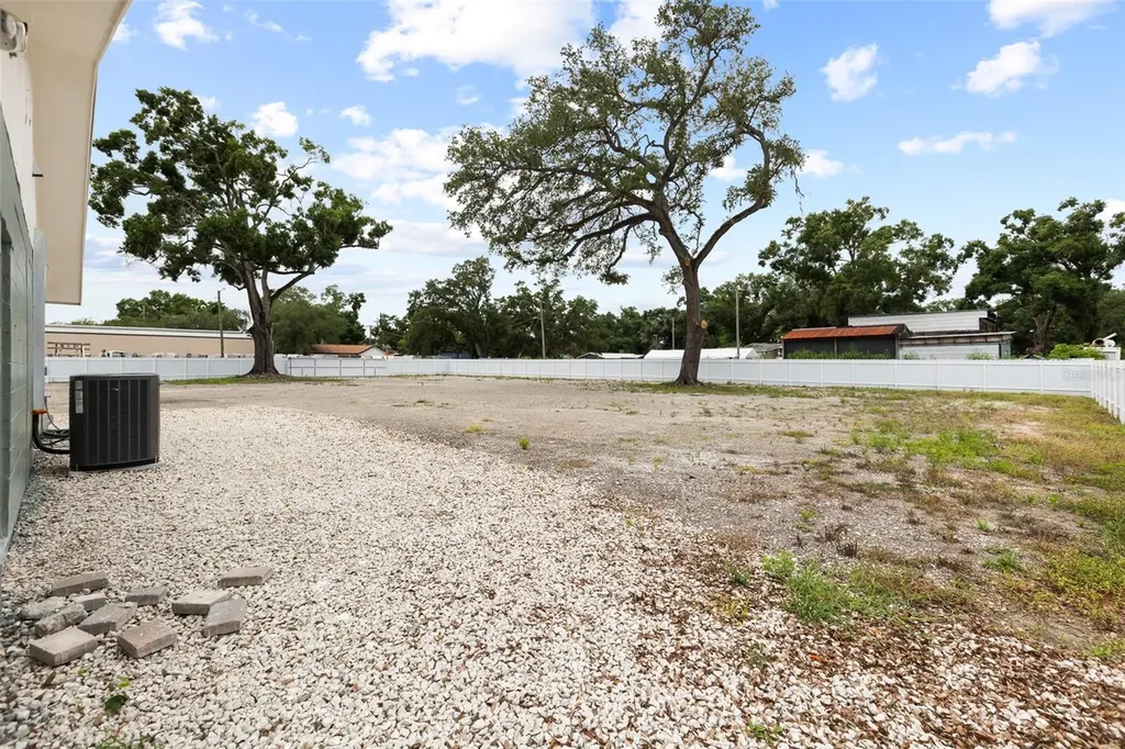 7604 E Broadway Avenue Tampa FL 33619