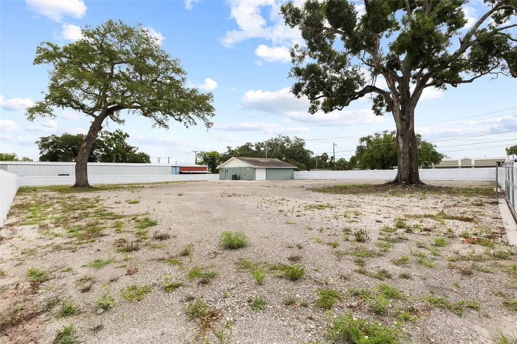 7604 E Broadway Avenue Tampa FL 33619